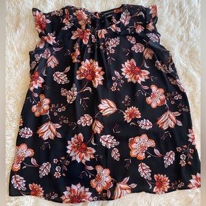 ⭐️5/$25⭐️ Liz Claiborne Floral Blouse